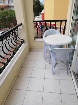 מלון Kleopatra Develi אלאניה