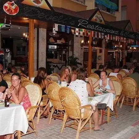 Kleopatra Develi מלון